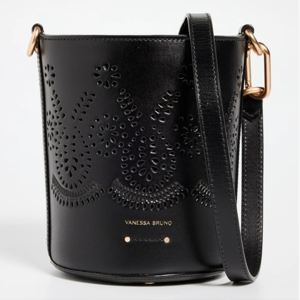 New Vanessa Bruno Holly Leather Mini Seau Limited Edition Black Bucket Handbag
